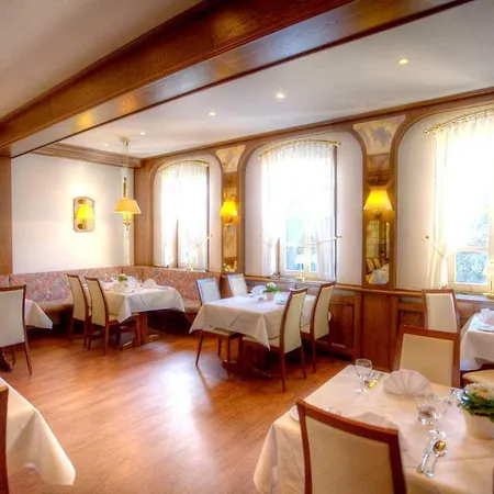 Am Forsterberg 호텔 3*